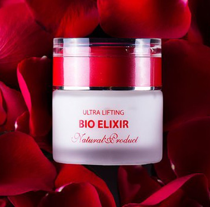 Rutina Facial para tí este Otoño con la Rosa Damascena, Los mejores tratamientos de belleza.